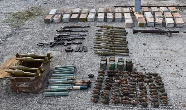 Πολεμικό υλικό και εκρηκτικά σε αυλή στη Καστοριά