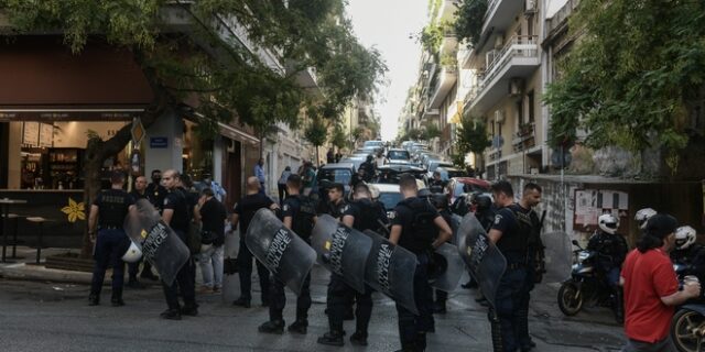 Σε εξέλιξη επιχείρηση εκκένωσης κατάληψης στο Παγκράτι