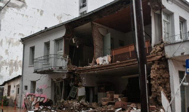 Καραμανλής: Περισσότερα από 5.000 κτίρια επλήγησαν από τον Ιανό