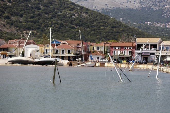 Κεφαλονιά: Πάνω από 40 σκάφη βύθισε ο “Ιανός”