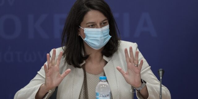 Τηλεκπαίδευση: Ο ΣΥΡΙΖΑ ζητά παραίτηση Κεραμέως, η κυβέρνηση “δείχνει” Cisco
