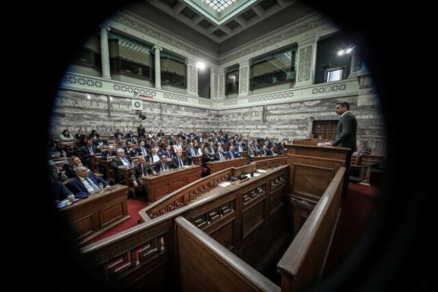 Φορτίζονται τα βουλευτικά κινητά, “αποφορτίζεται” η Κ.Ο της Ν.Δ