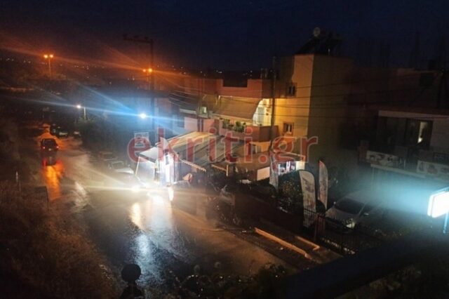 Ιανός: Έφτασε στην Κρήτη – Πλημμύρισαν δρόμοι και καταστήματα