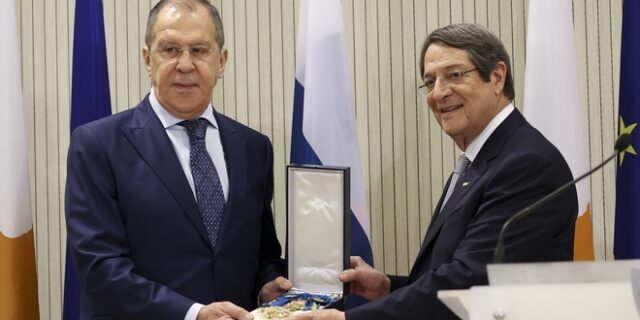 Λαβρόφ σε Αναστασιάδη: Ρωσική διαμεσολάβηση στην Αν. Μεσόγειο, αν ζητηθεί
