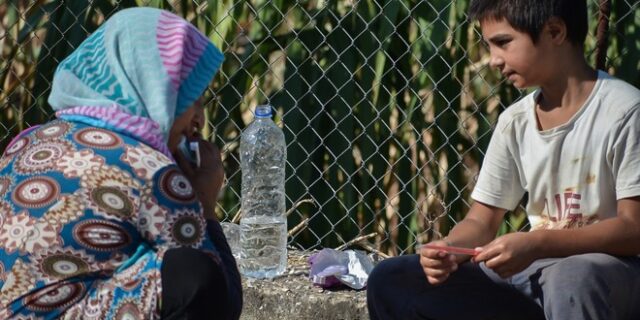 Κάλεσμα για συλλογή ειδών πρώτης ανάγκης για τους πρόσφυγες της Μόριας