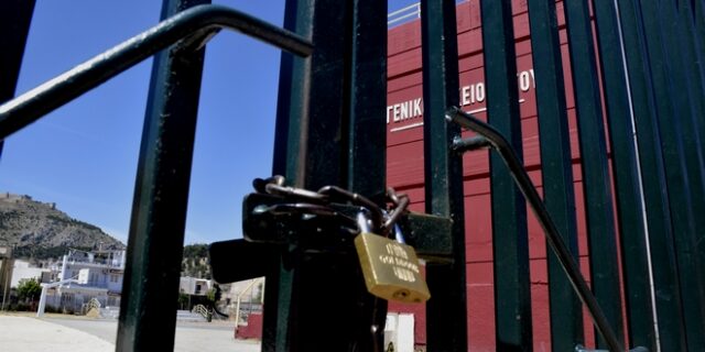 Κορονοϊός: Αυξάνονται οι καταλήψεις στα σχολεία για τη χρήση μάσκας