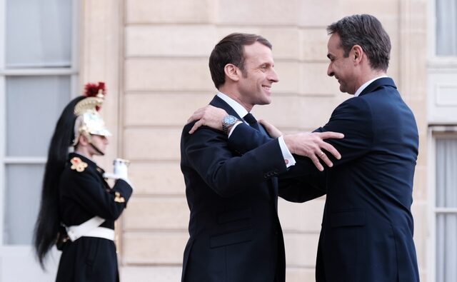 “Vive la France”, αλλά να κρατάμε μικρό καλάθι…