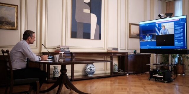 Τηλεδιάσκεψη του πρωθυπουργού με τον Σαρλ Μισέλ