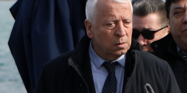Λέσβος: Σε καραντίνα ο Περιφερειάρχης Βορείου Αιγαίου Κώστας Μουτζούρης