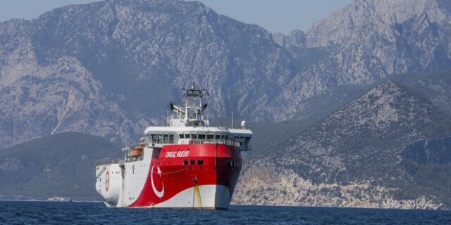 Συνεχίζει τις έρευνες το Barbaros στην Κύπρο – Δύο Navtex σε Λέσβο και Χίο