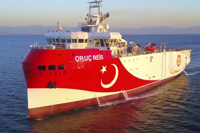 Τουρκικό θράσος: “Να αποσύρει η Ελλάδα τα πολεμικά της γύρω από το Oruc Reis”