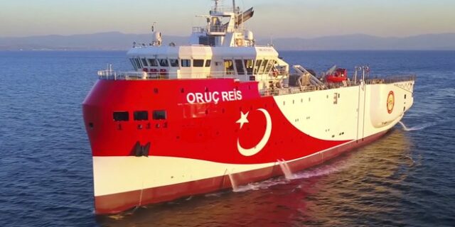 Το Oruc Reis νότια από το Καστελόριζο – Η Αθήνα ετοιμάζεται “για παν ενδεχόμενο”