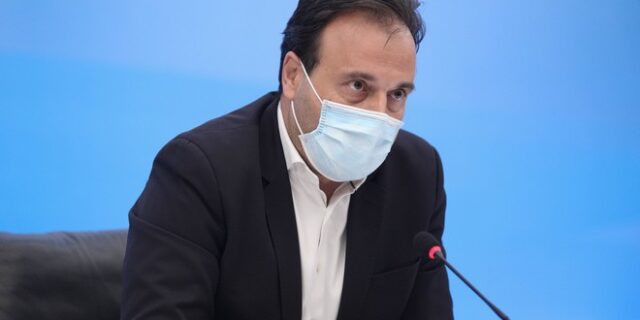 Παπαστεργίου: Aμεσα η αξιολόγηση των προσφορών στο διαγωνισμό για τις μάσκες