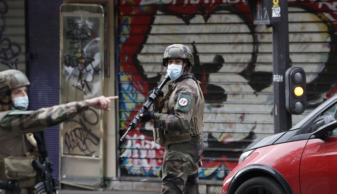 Γαλλία: Επίθεση με μαχαίρι κοντά στα παλιά γραφεία του Charlie Hebdo