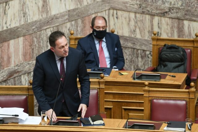 Βουλή: Κόντρα Πέτσα – ΣΥΡΙΖΑ για τις καταστροφές στην Καρδίτσα