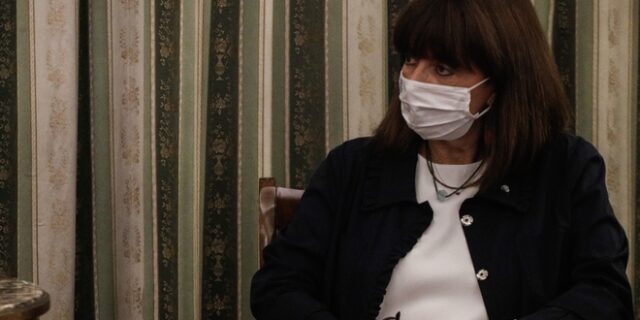 Σακελλαροπούλου για Μόρια: Οι συνθήκες δεν επιτρέπουν κωλυσιεργίες