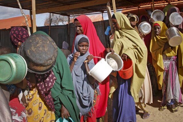 Σομαλία: Θέλουν να νομιμοποιήσουν το γάμο με ανήλικα κορίτσια από την ηλικία των εννέα ετών