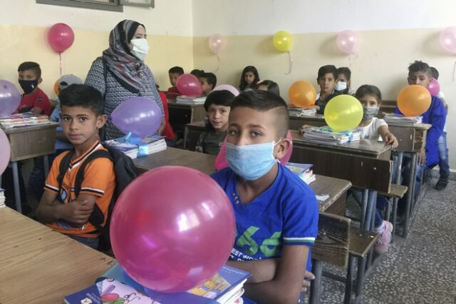 Τα παιδιά του πολέμου: Άνοιξαν σχολεία στη Συρία, αλλά όχι για όλους