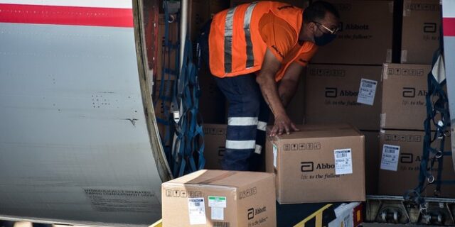 Κορονοϊός: Η Ελλάδα εξασφάλισε 200.000 τεμάχια ταχείας εξέτασης αντιγόνων