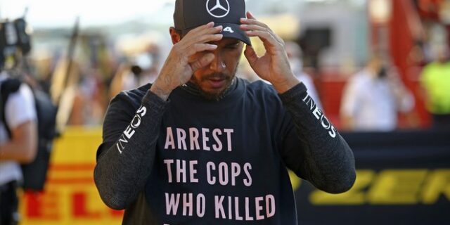 Ο Χάμιλτον με μπλουζάκι για την Μπριόνα Τέιλορ – “Συλλάβετε τους αστυνομικούς που τη δολοφόνησαν”