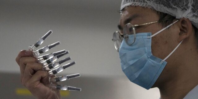 Bio Farma: Ομαλά εξελίσσεται η 3η φάση των κλινικών δοκιμών του εμβολίου της Sinovac