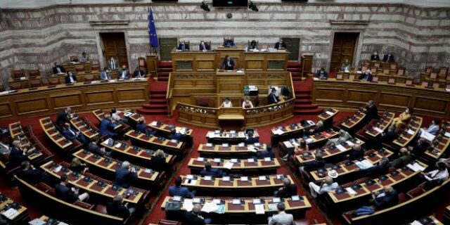 Βουλή: Προς κύρωση τα μνημόνια συνεργασίας Ελλάδας-Βόρειας Μακεδονίας