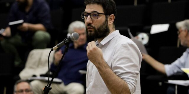 Ηλιόπουλος: “Η εγκληματική ανευθυνότητα της κυβέρνησης έχει καταδικάσει ένα ολόκληρο νησί”