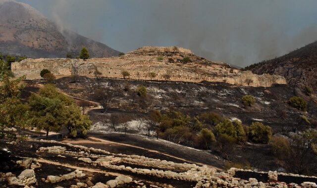 Βίντεο drone από τις Μυκήνες: Πριν και μετά την καταστροφική φωτιά