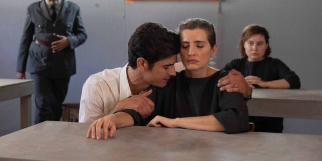 Άγριες Μέλισσες – Spoiler: Ερωτικό σκάνδαλο στο Διαφάνι – Το τρίτο πρόσωπο