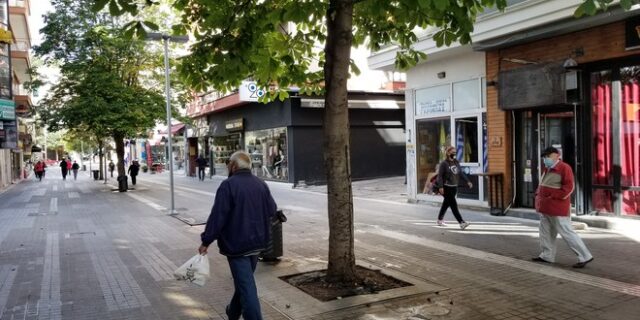 Lockdown στην Κοζάνη: Πρώτη μέρα εφαρμογής του  – Η εικόνα στο κέντρο της πόλης