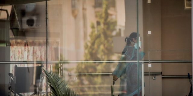 Κορονοϊός: Κρούσμα και σε άλλο γηροκομείο στην Αττική