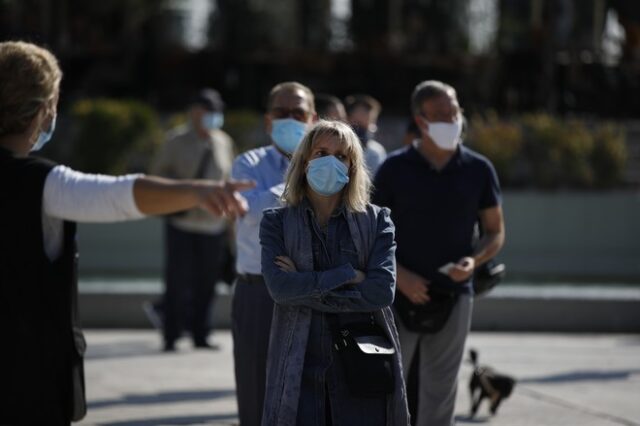 Καπραβέλος: Τα rapid test δεν μπορούν να ανιχνεύσουν το μεταλλαγμένο στέλεχος