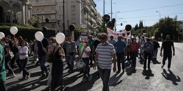 ΑΔΕΔΥ: Προχωρά σε απεργία στις 15 Οκτωβρίου