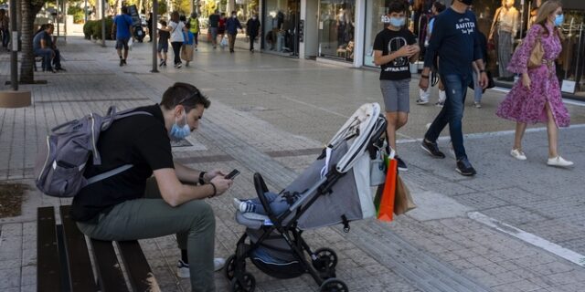 Σαρηγιάννης στο NEWS 24/7: 1.000 κρούσματα ημερησίως την τρέχουσα εβδομάδα – Πόσο θα μειωθούν αν τηρήσουμε τα μέτρα