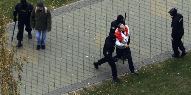 Λευκορωσία: Μπλόκαραν ιστότοπο εφημερίδας που κάλυπτε τις διαδηλώσεις -Συνέλαβαν τον διευθυντή