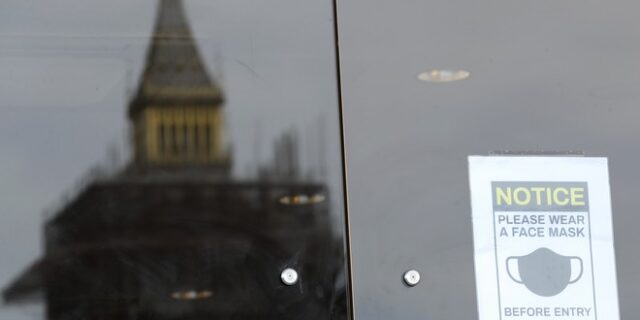 Βρετανία: Επιχειρήσεις διεκδίκησαν παραπλανητικά χρηματοδοτήσεις 5,1 δισ.