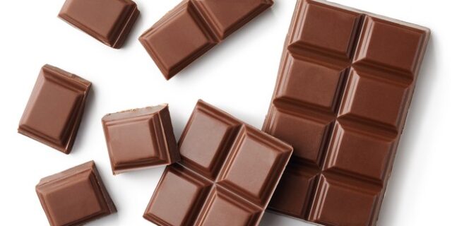 ΕΦΕΤ: Απόσυρση γνωστής σοκολάτας που περιέχει αραχίδα