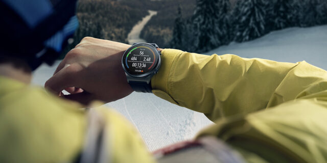Ανακαλύψαμε το απόλυτο smartwatch για άθληση με συνέπεια και στυλ