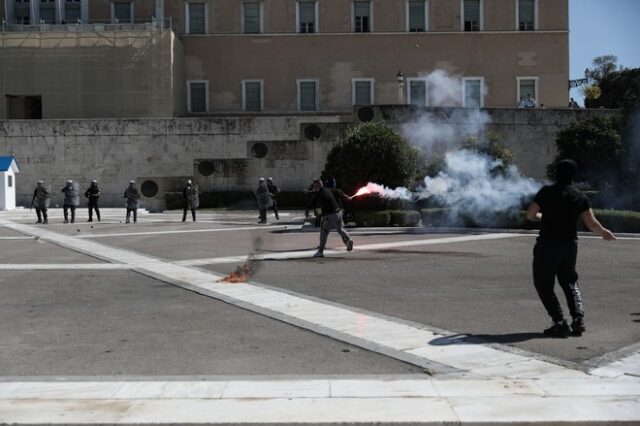 Σε συλλήψεις μετατράπηκαν οι προσαγωγές μετά τα επεισόδια στο Σύνταγμα