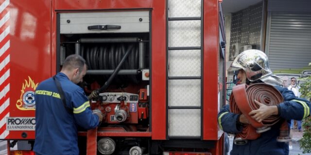 Φωτιά σε διαμέρισμα στο Μοσχάτο