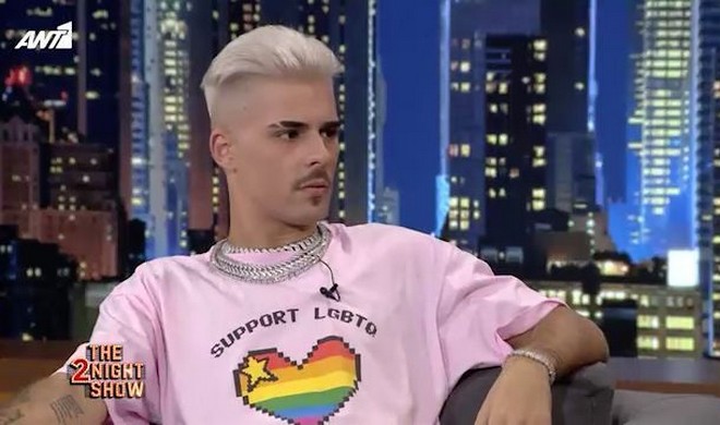 Fy Greek Rapper FY: Ο χωρισμός των γονιών του, οι ουσίες και οι κόντρες στην τραπ ...