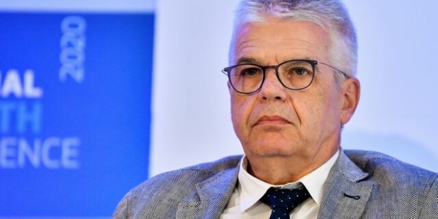 Γώγος: Νοσούν περισσότεροι νέοι από τον κορονοϊό