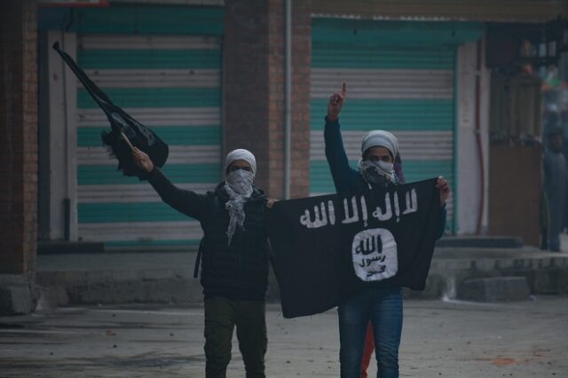 Αγγλία: 15χρονος προετοίμαζε τρομοκρατικό χτύπημα αλά ISIS