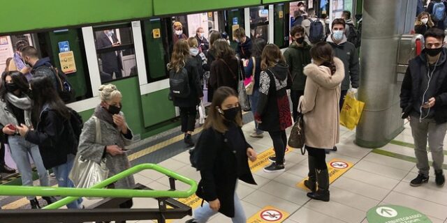 Κορονοϊός-Ιταλία: Να ληφθούν άμεσα δραστικά μέτρα ζητούν εκατό επιστήμονες