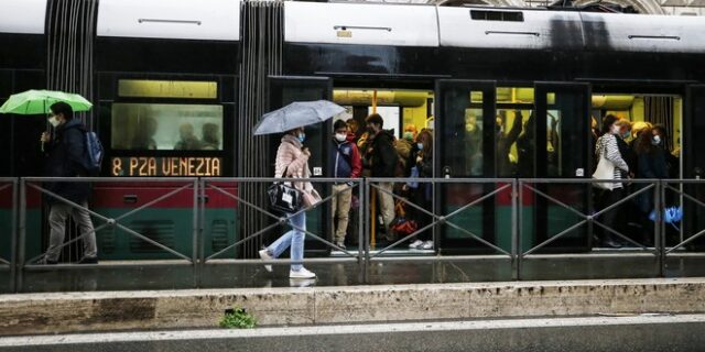 Κορονοϊός – Ιταλία: Άλλα 11.641 κρούσματα και 270 θάνατοι