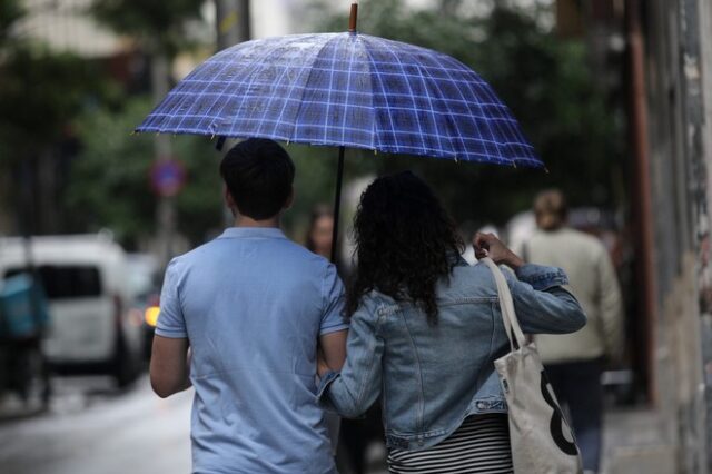 Την Κυριακή σποραδικές βροχές – Περισσότερα φαινόμενα στα μέσα της εβδομάδος