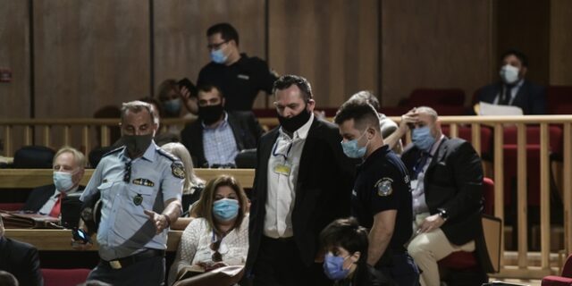 Δίκη Χρυσής Αυγής: Ο Λαγός παίζει καθυστερήσεις με αίτημα εξαίρεσης της έδρας