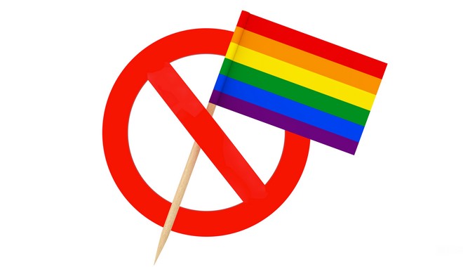 Το BBC απαγορεύει στο προσωπικό του να πάει σε Gay Pride