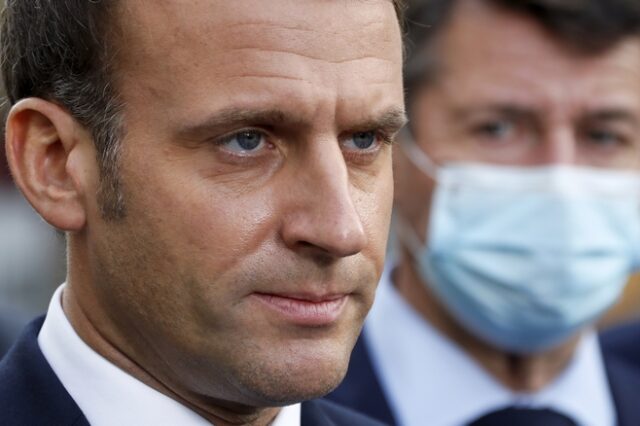 Επίθεση στη Νίκαια: “Δεν θα κάνουμε καμία υποχώρηση” στις γαλλικές αξίες, διαβεβαιώνει ο Μακρόν