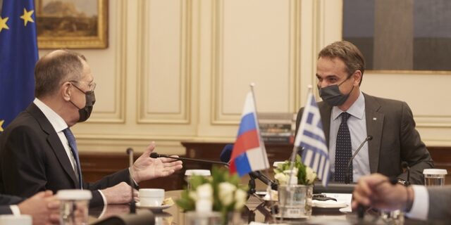 Μητσοτάκης – Λαβρόφ: Ο Ερντογάν τροφοδοτεί θρησκευτικό φανατισμό